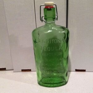 La Gritona Tequila  Reposado Empty Bottle